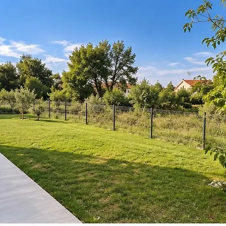 Monte Alba Villa *